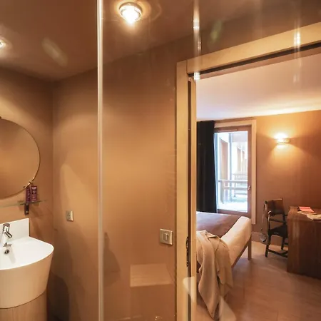 Hotel Le Taos 4*