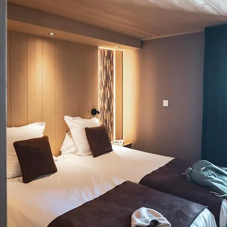 Le Taos Отель 4*